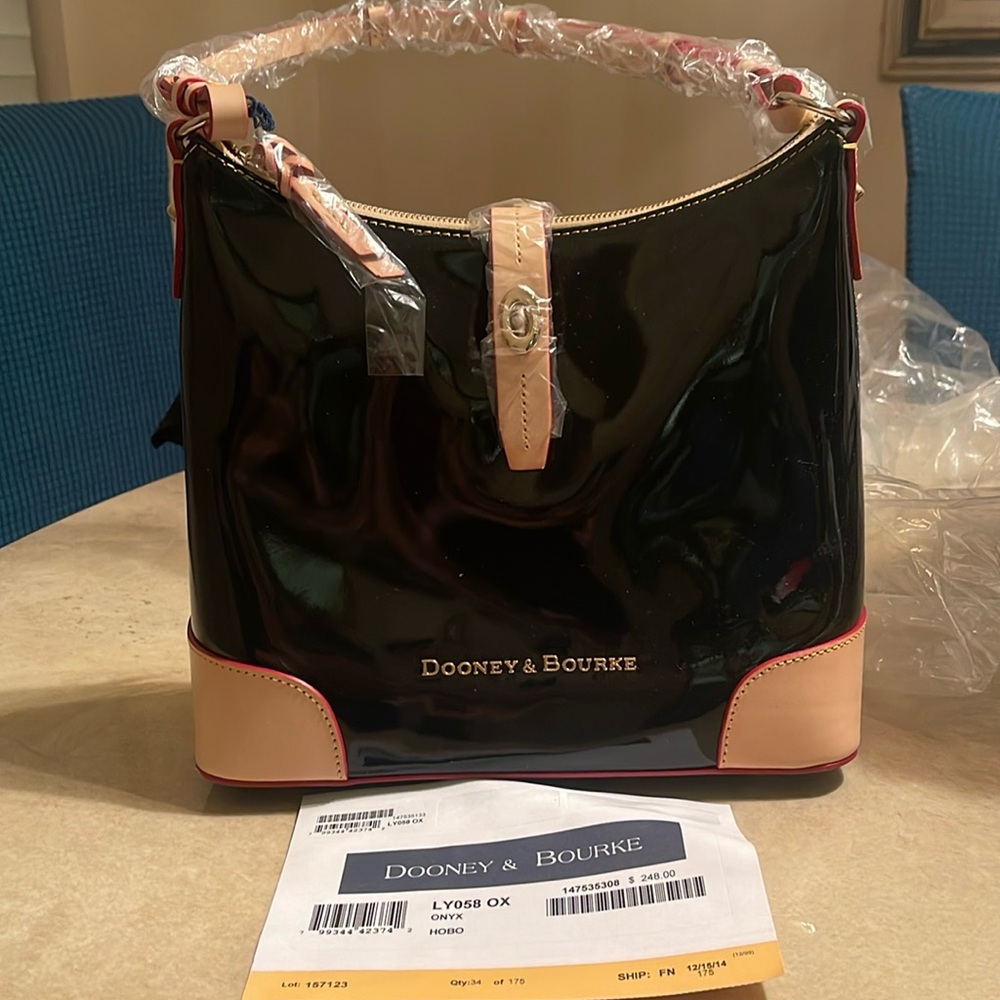 Dooney & Bourke Claremont Black Onyx Patent Leather & leather combo. Hobo NWT